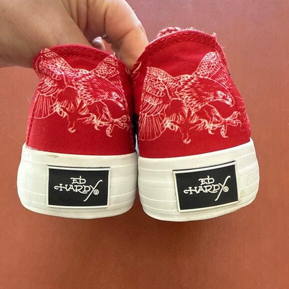 Y2K Ed Hardy Red Slip-On Low Top Sneakers Eagle Tattoo Rhinestone Toe Size 11 - Picture 5 of 8
